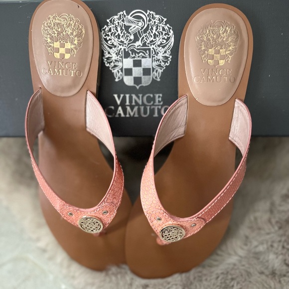 Vince Camaro Fusion Coral Snake Print 7M - Picture 2 of 3